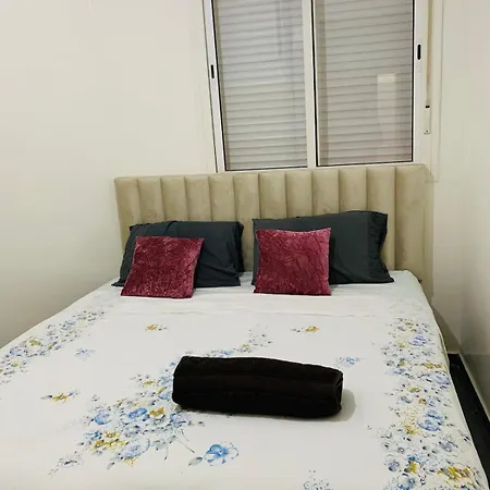 Spacious Apartment 15 Minutes From Aeroport Marrakech Juste Pour Les Familles Marrakesh Exterior photo