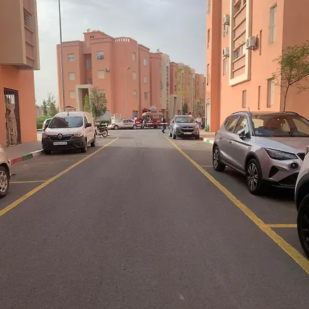 Spacious Apartment 15 Minutes From Aeroport Marrakech Juste Pour Les Familles Marrakesh Exterior photo
